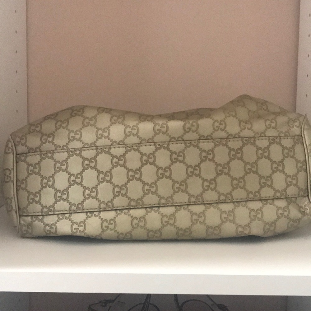 Gucci logo purse - Picture 3 of 5